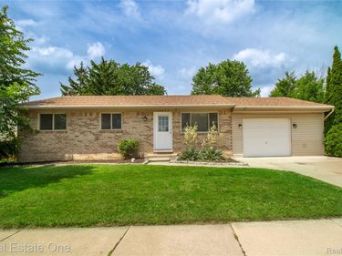 44220 Saltz Road, Canton Township, Mi 48187
