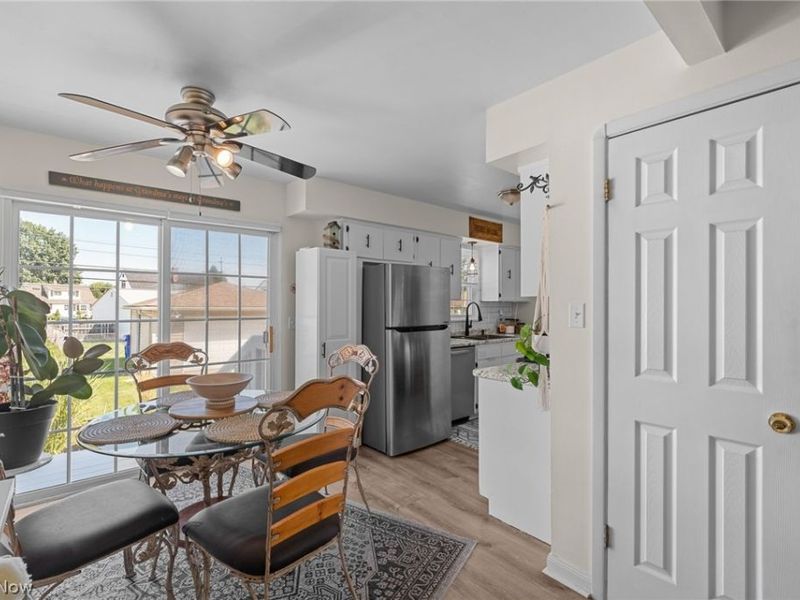 15474 Holland Road, Brook Park, OH 44142 Photo 11