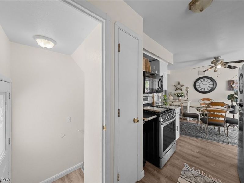 15474 Holland Road, Brook Park, OH 44142 Photo 16