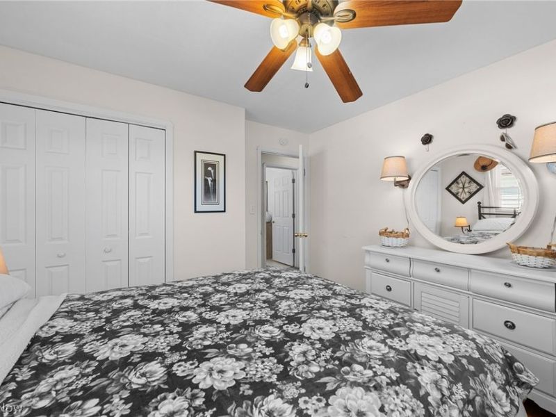 15474 Holland Road, Brook Park, OH 44142 Photo 25