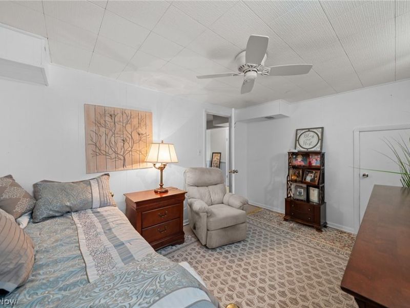 15474 Holland Road, Brook Park, OH 44142 Photo 30