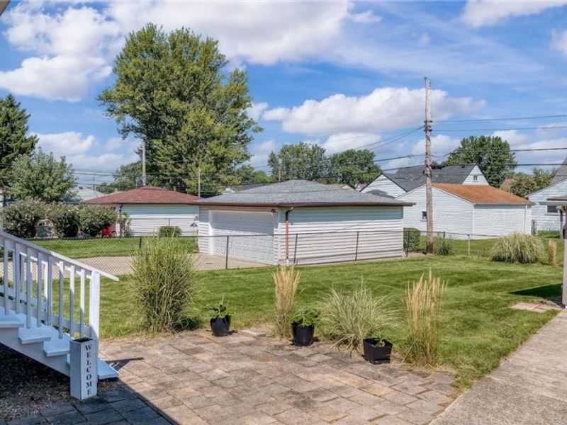 15474 Holland Road, Brook Park, OH 44142 Photo 41