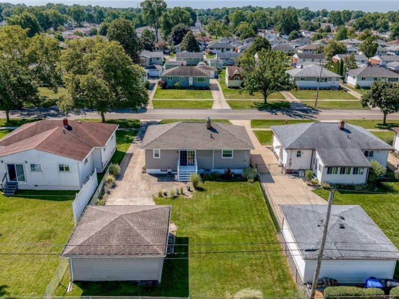 15474 Holland Road, Brook Park, OH 44142 Photo 47