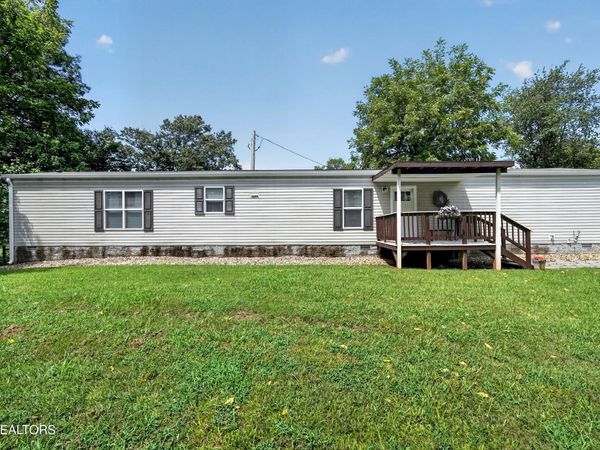 1757 Byrdstown Hwy, Livingston, TN 38570