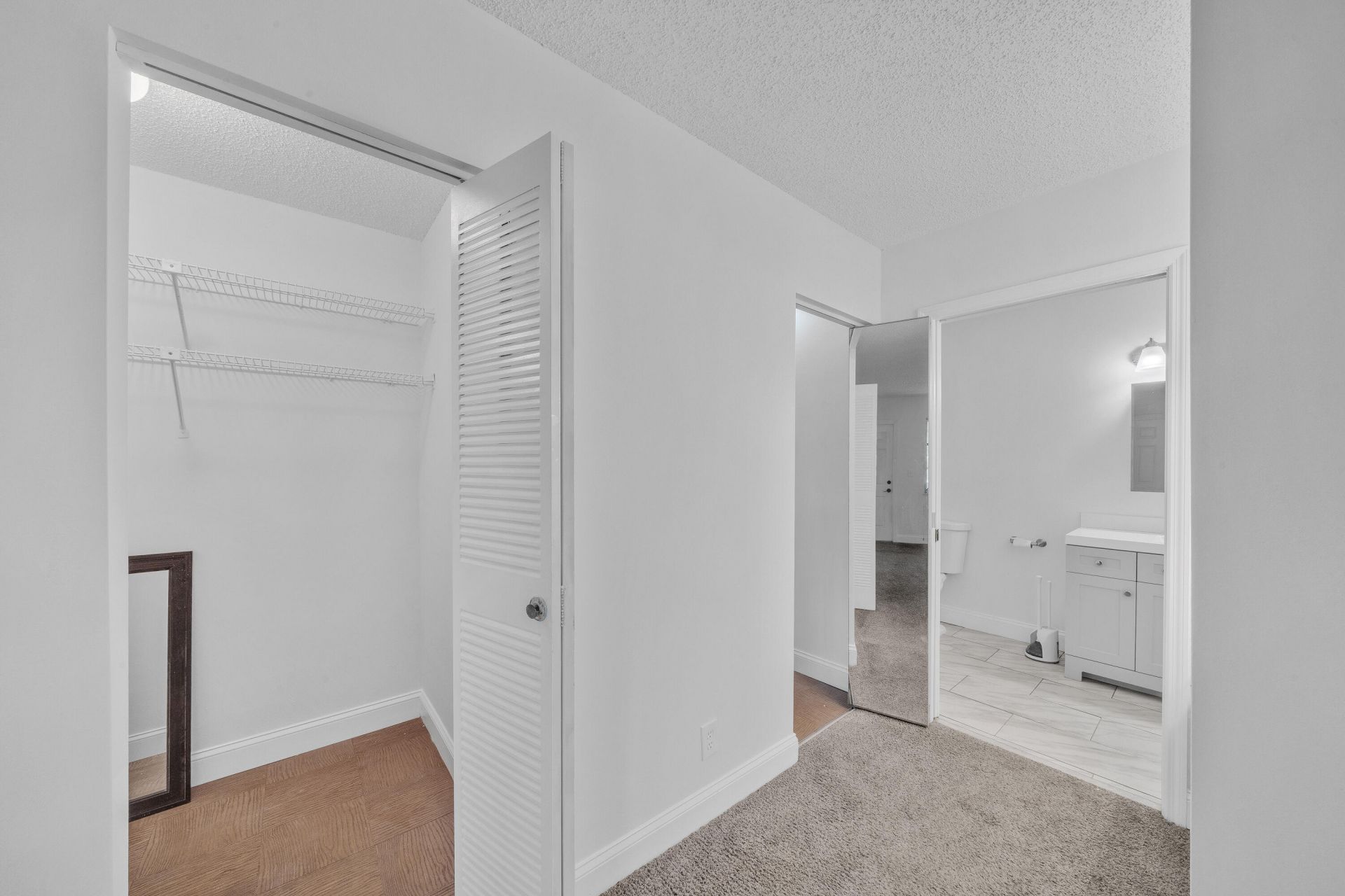 4550 NW 4th Street, Unit B, Delray Beach, FL 33445 Photo