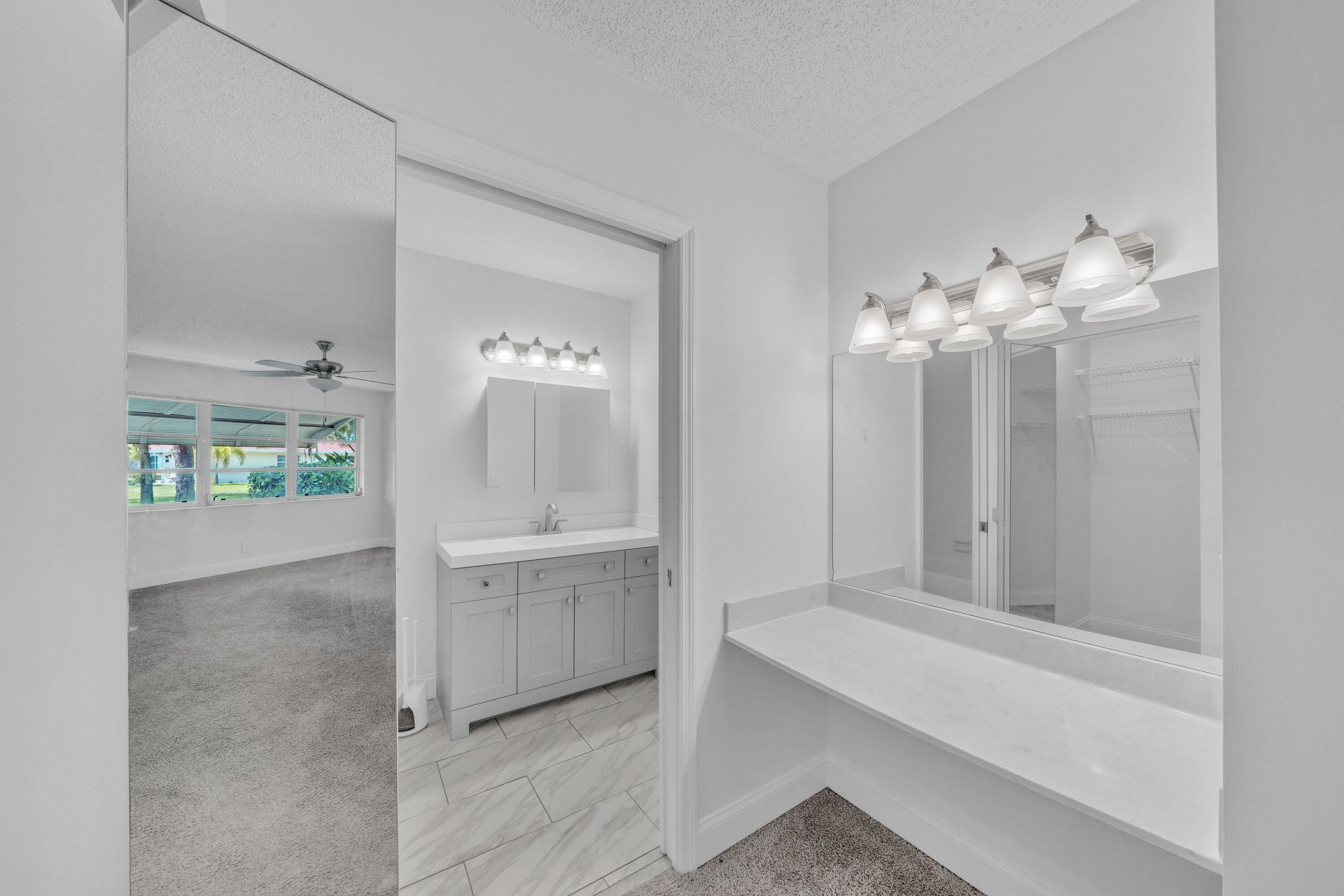 4550 NW 4th Street, Unit B, Delray Beach, FL 33445 Photo