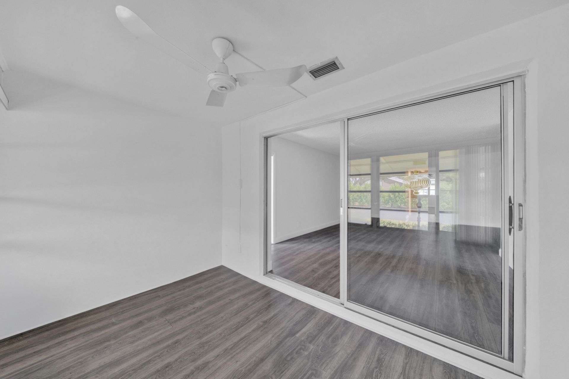 4550 NW 4th Street, Unit B, Delray Beach, FL 33445 Photo