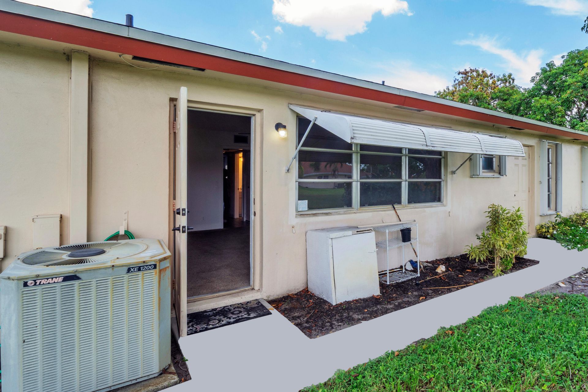 4550 NW 4th Street, Unit B, Delray Beach, FL 33445 Photo
