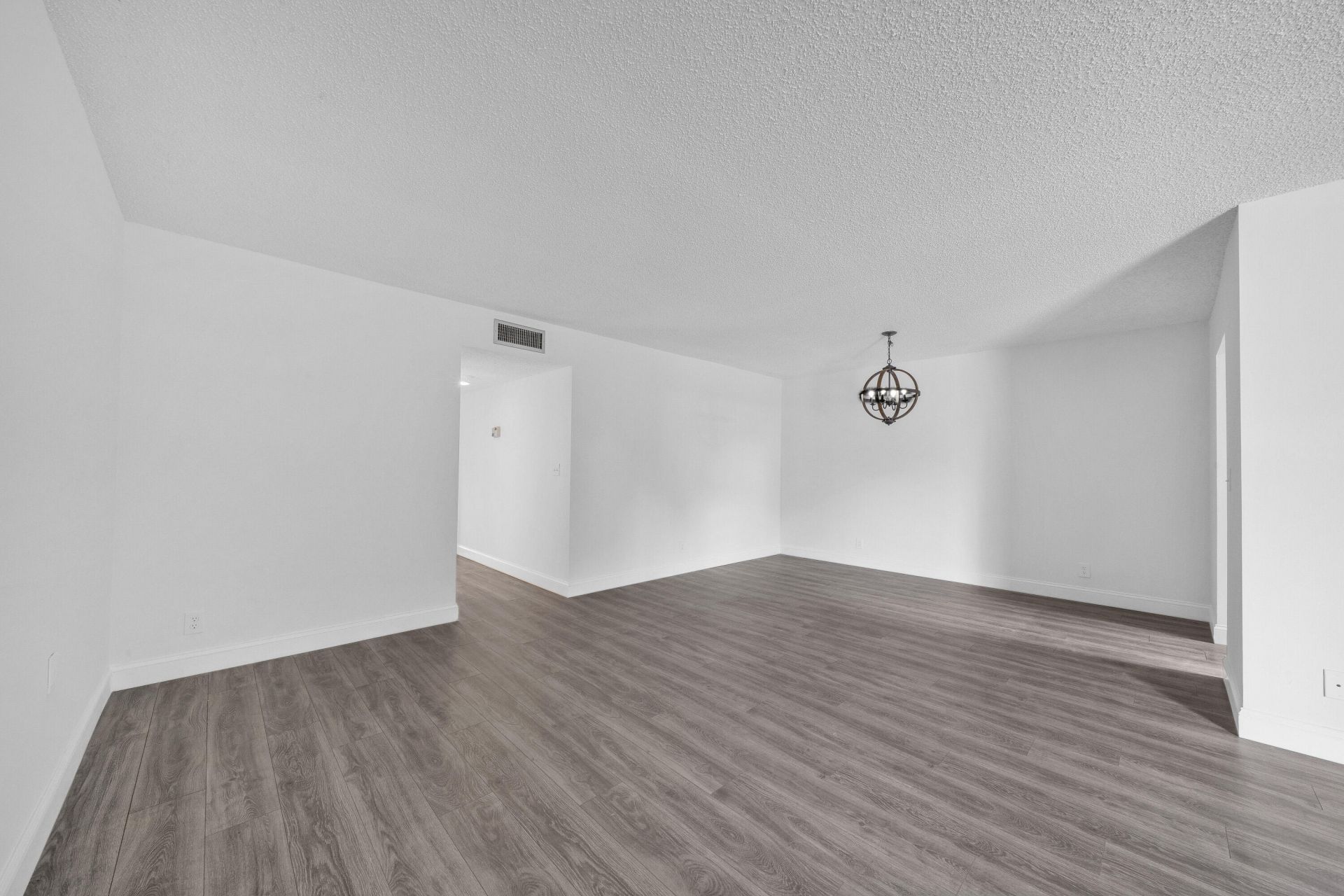 4550 NW 4th Street, Unit B, Delray Beach, FL 33445 Photo