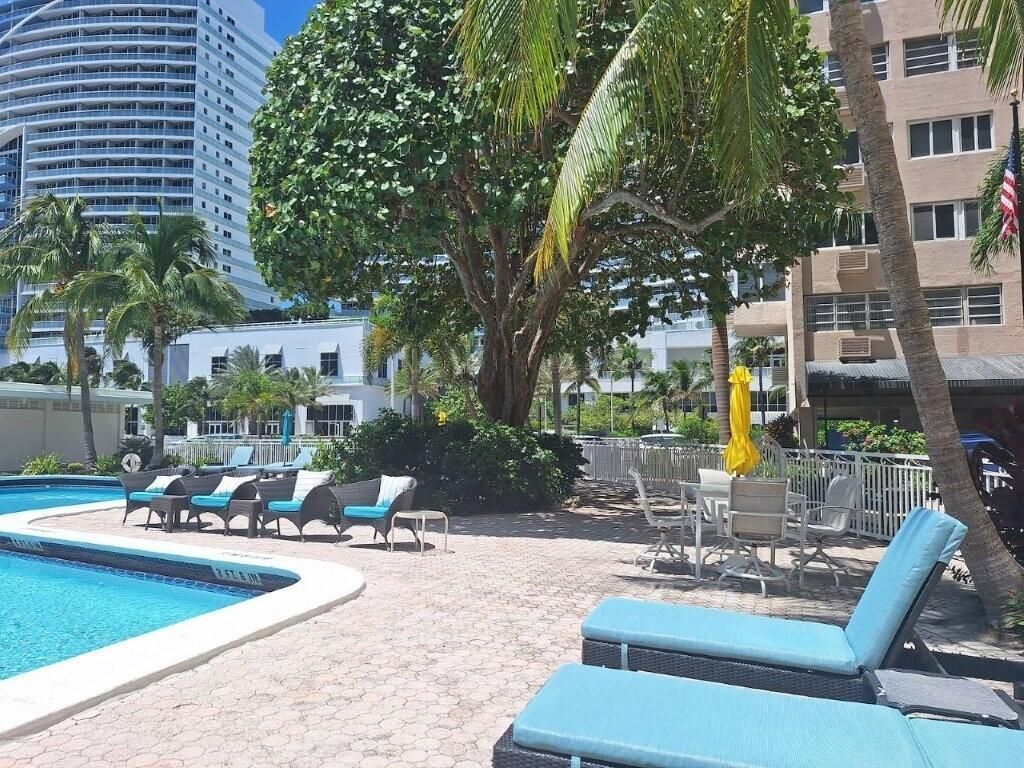 345 N Fort Lauderdale Beach Boulevard, Unit 1007, Fort Lauderdale, FL 33304 Photo