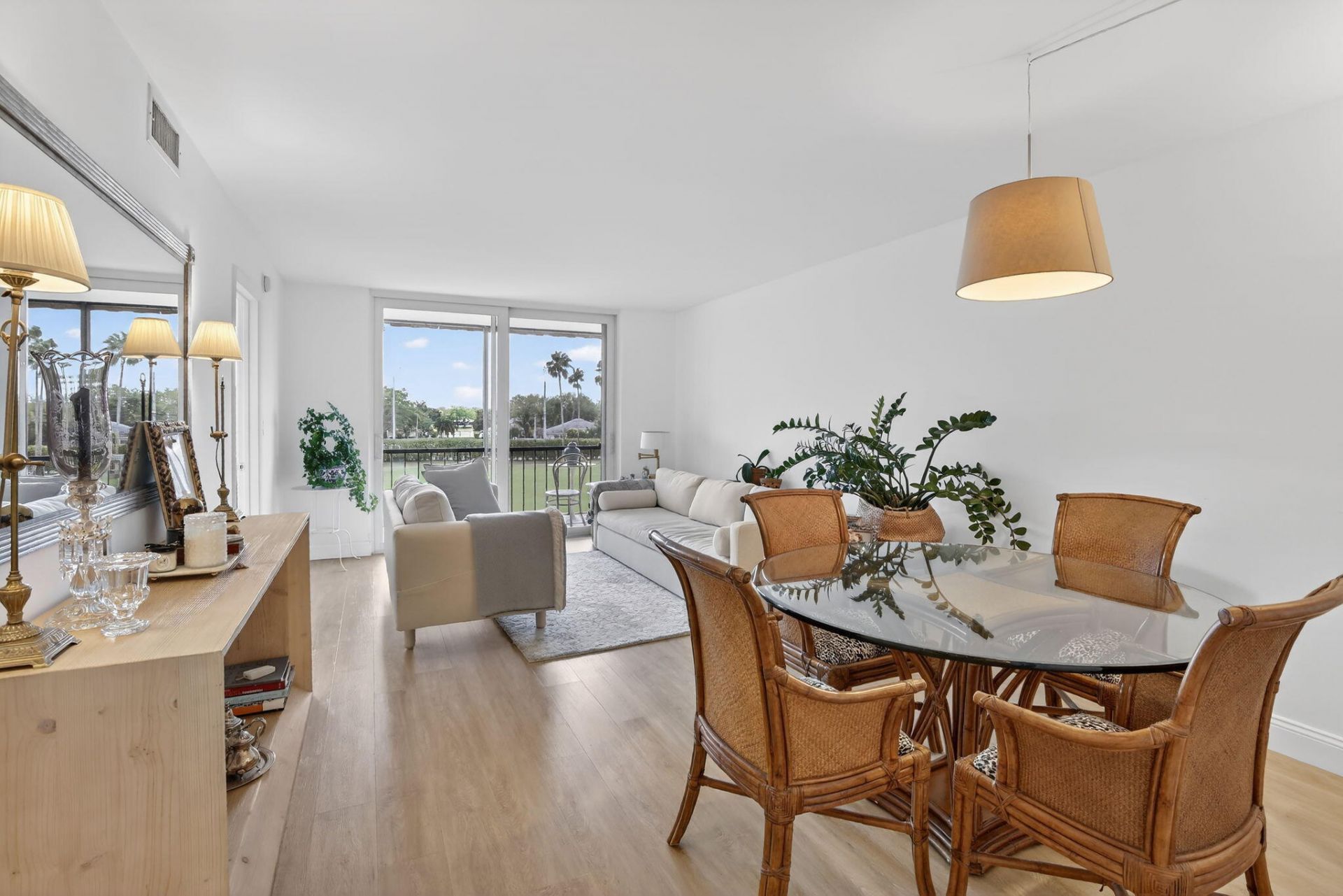 9820 S Hollybrook Lake Drive, Unit 306, Pembroke Pines, FL 33025 Photo