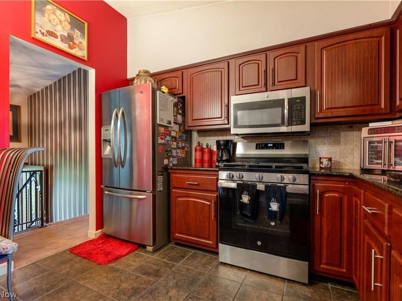17669 Edwards Road, Doylestown, OH 44230 Photo 12