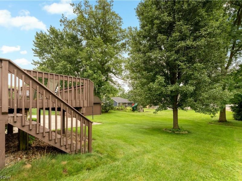 17669 Edwards Road, Doylestown, OH 44230 Photo 6