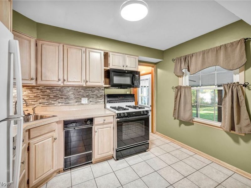3130 9th Street, Cuyahoga Falls, OH 44221 Photo 10
