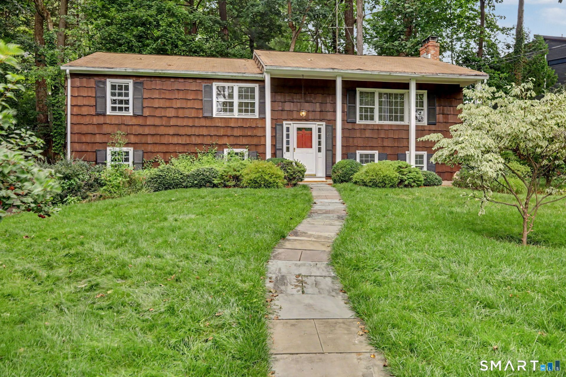11 Lycett, Norwalk, CT 06850 Main Photo
