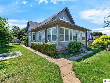 4103 S Street, Omaha, NE 68107