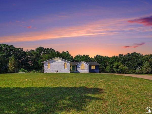 11458 Heidi Jane Lane, Fowlerville, MI 48836