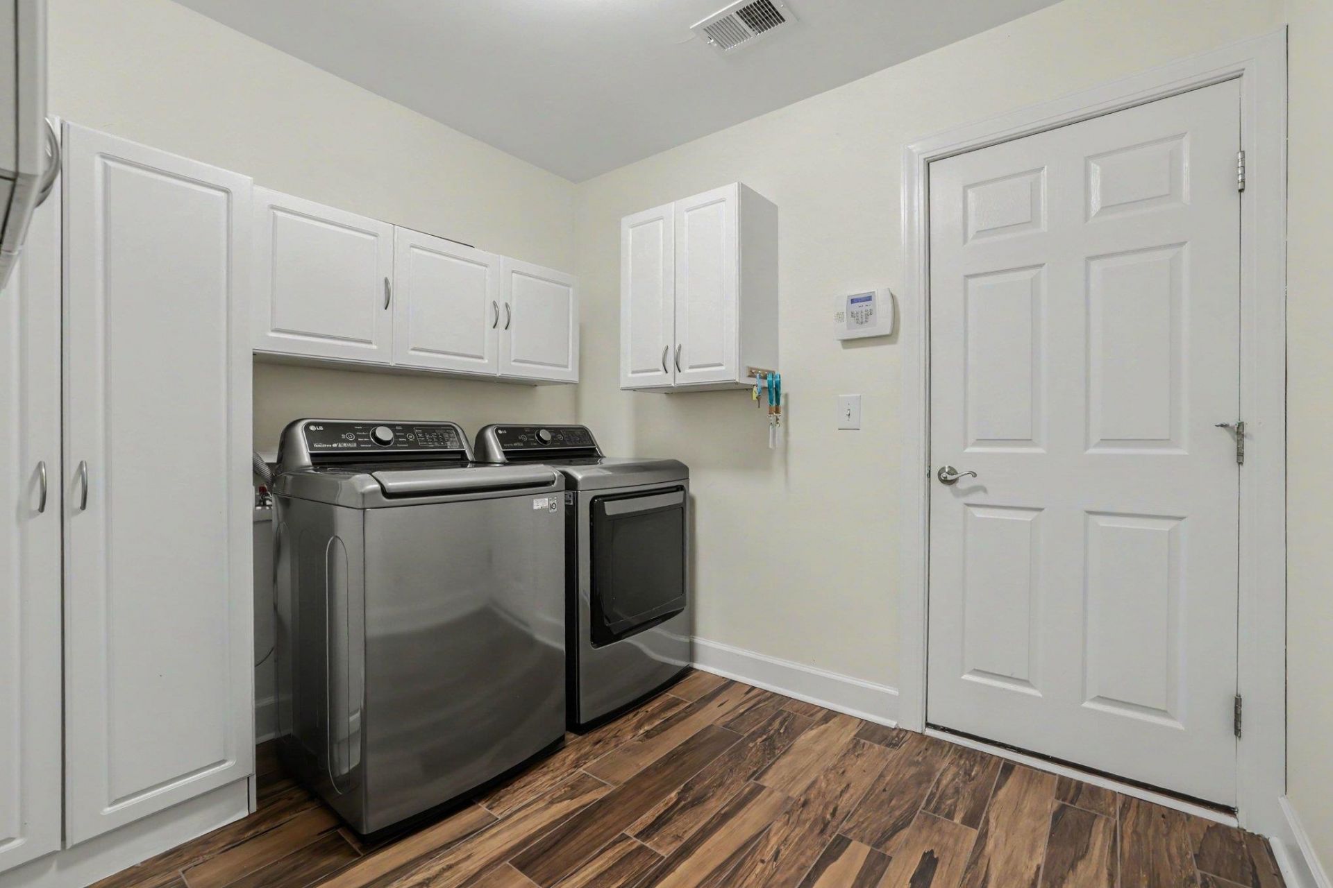 801 Abalone Ct. Photo 24