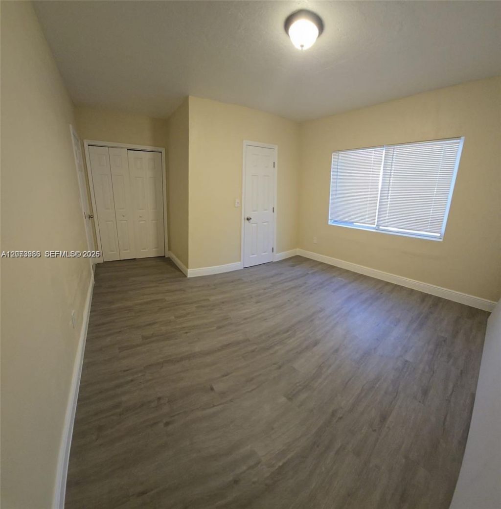 1259 NW 34th Ave , Miami, FL 33125 Photo