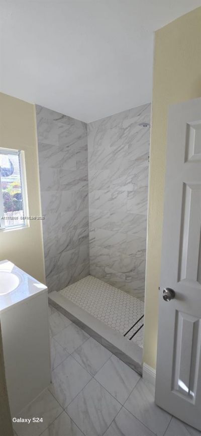 1259 NW 34th Ave , Miami, FL 33125 Photo