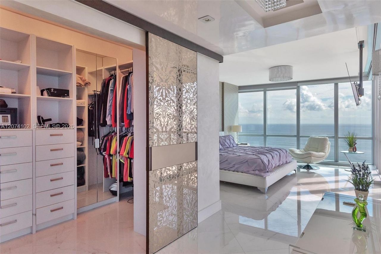 17121 Collins Ave , Unit 4201, Sunny Isles Beach, FL 33160 Photo