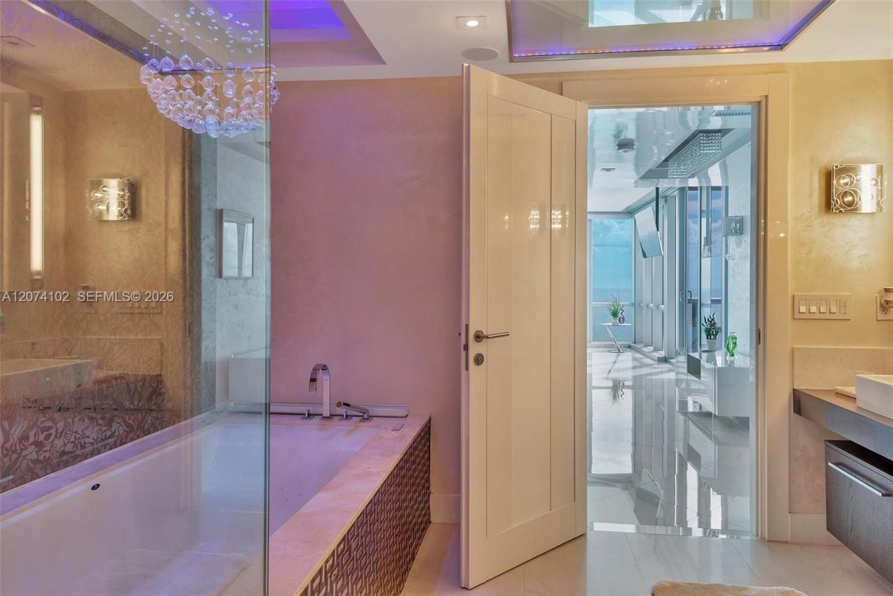 17121 Collins Ave , Unit 4201, Sunny Isles Beach, FL 33160 Photo