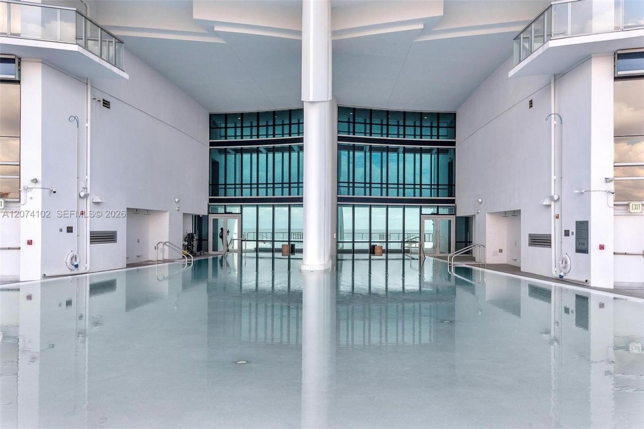 17121 Collins Ave , Unit 4201, Sunny Isles Beach, FL 33160 Photo