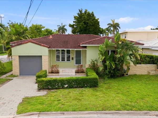8975 Froude Ave , Surfside, FL 33154