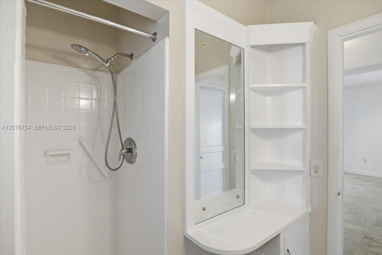 8975 Froude Ave , Surfside, FL 33154 Photo