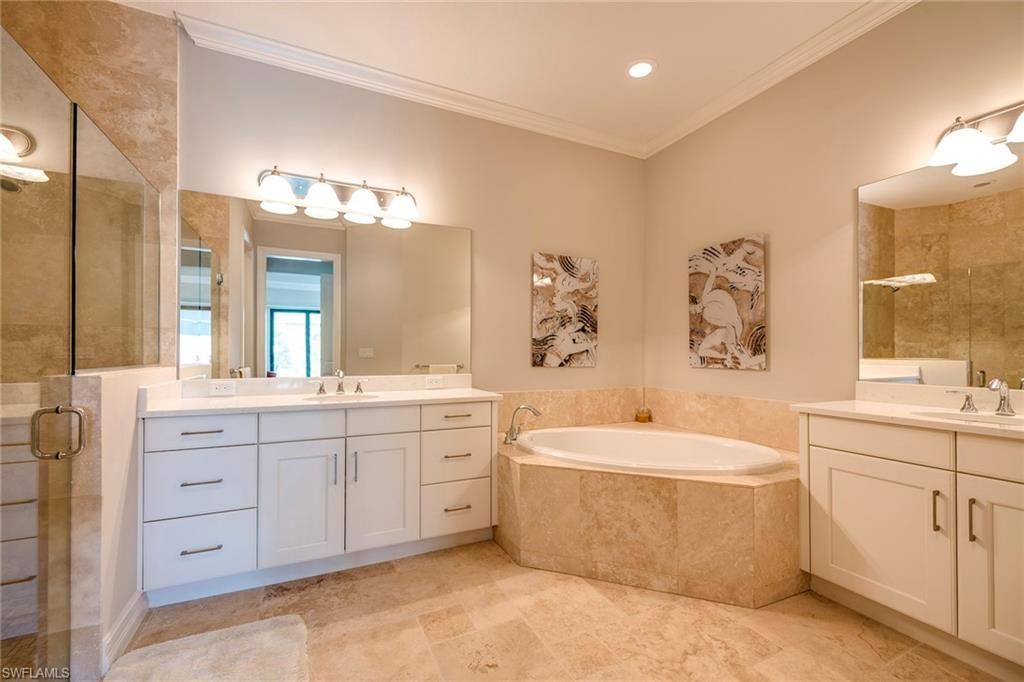 6560 Roma Way , Naples, FL 34113 Photo