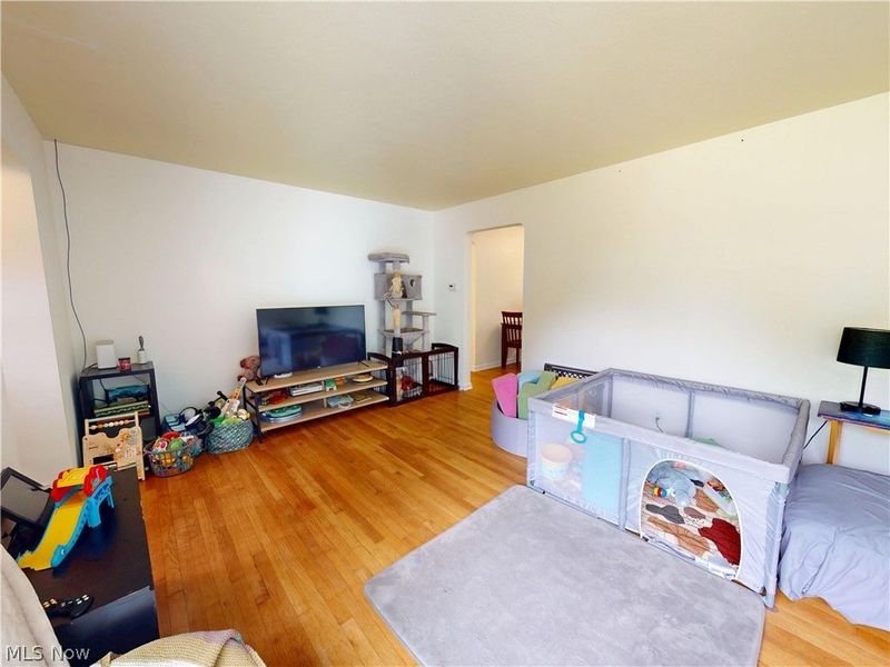 5972 Crossview Road, Seven Hills, OH 44131 Photo 4