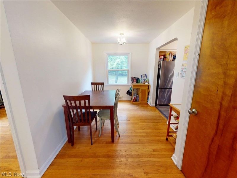 5972 Crossview Road, Seven Hills, OH 44131 Photo 6