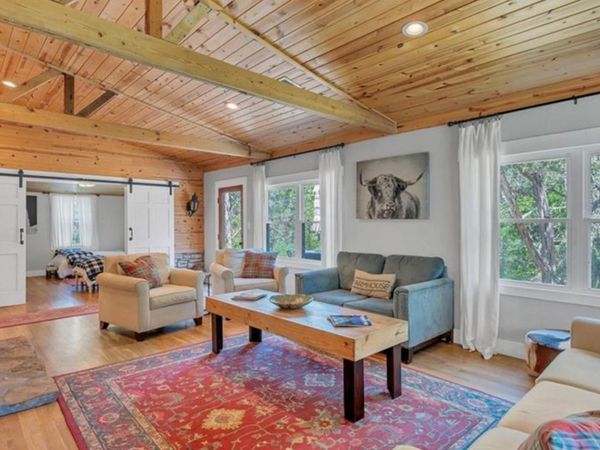 606 Deer Creek CV, Wimberley, TX 78676