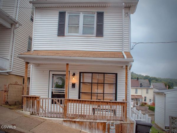 1113 N SHAMOKIN Street, Shamokin, PA 17872