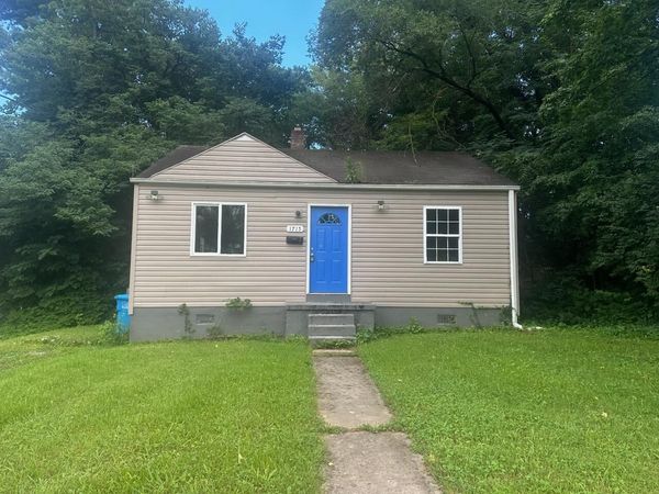 1715 11th ST NW, Roanoke, VA 24012
