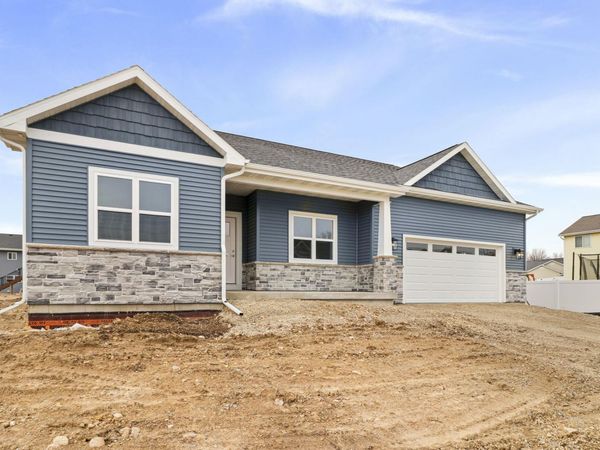 327 Wild Rose Way, Stoughton, WI 53589