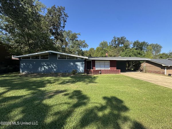 1769 Cheswood Drive, Jackson, MS 39204