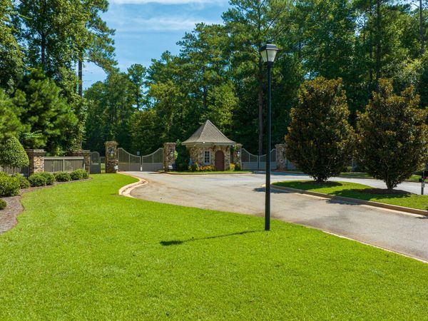 157 Camden Trace, Macon, GA 31210