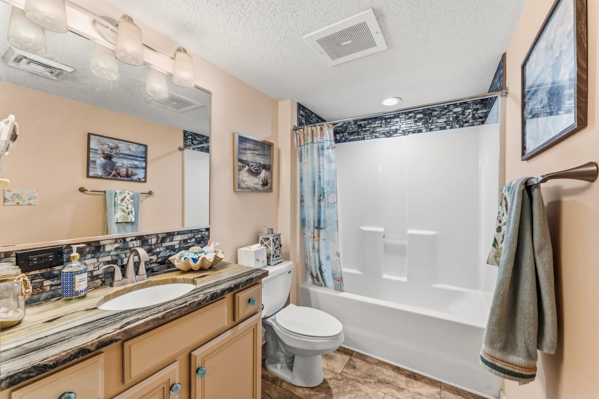 1625 S Ocean Blvd. Photo 21