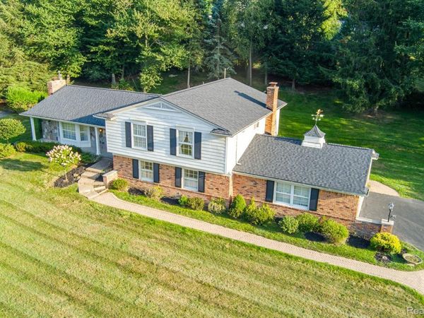 4744 Brafferton Drive, Bloomfield Township, Mi 48302