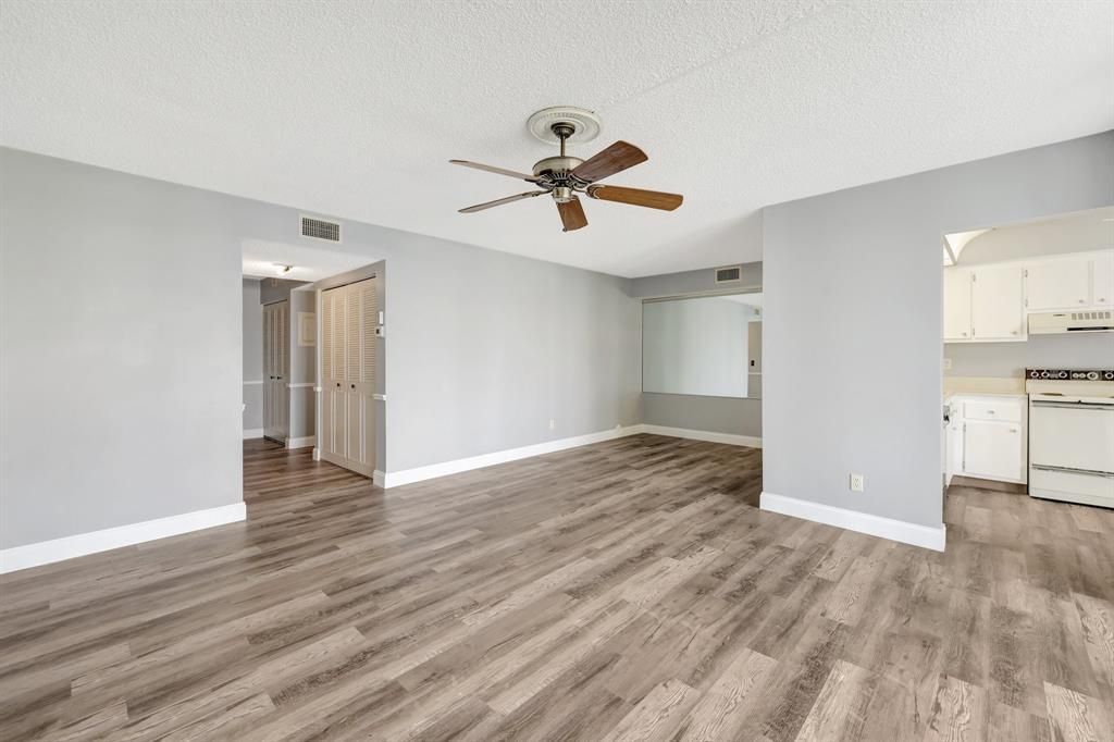 1950 SW Palm City Road, Unit 5104, Stuart, FL 34994 Photo