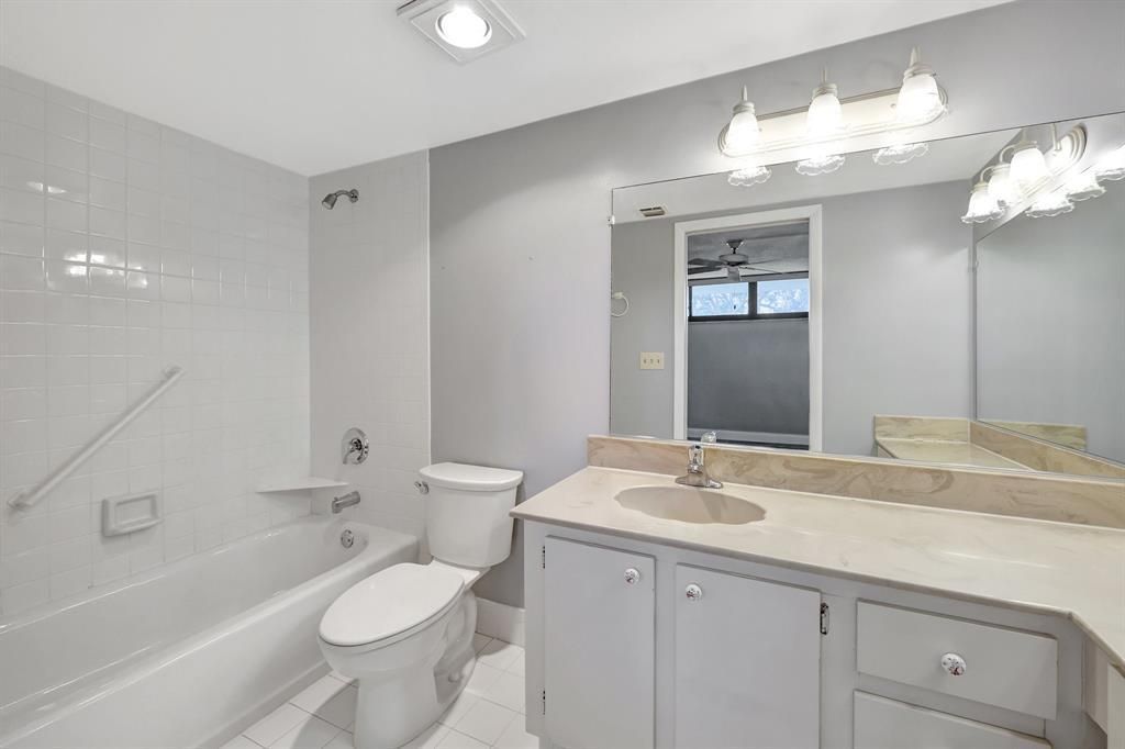 1950 SW Palm City Road, Unit 5104, Stuart, FL 34994 Photo