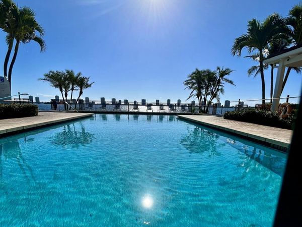 1105 Lake Shore Drive, Unit 104, Lake Park, FL 33403
