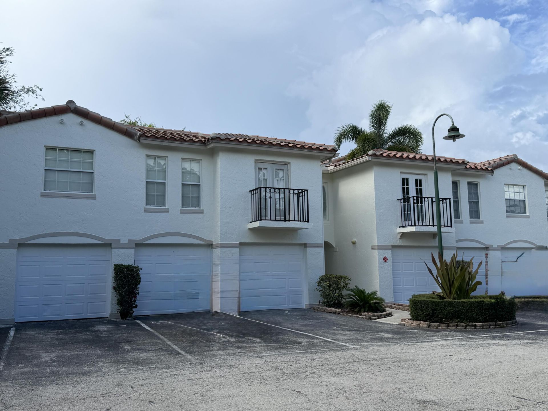 1105 Lake Shore Drive, Unit 104, Lake Park, FL 33403 Photo
