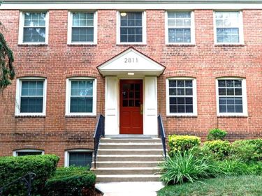 2811 ARLINGTON BOULEVARD, Unit 202, ARLINGTON, VA 22201