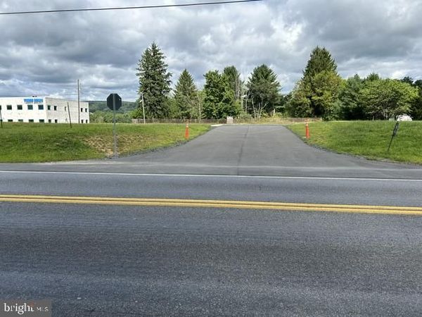 516 W BLAKESLEE BOULEVARD DRIVE W , LEHIGHTON, PA 18235