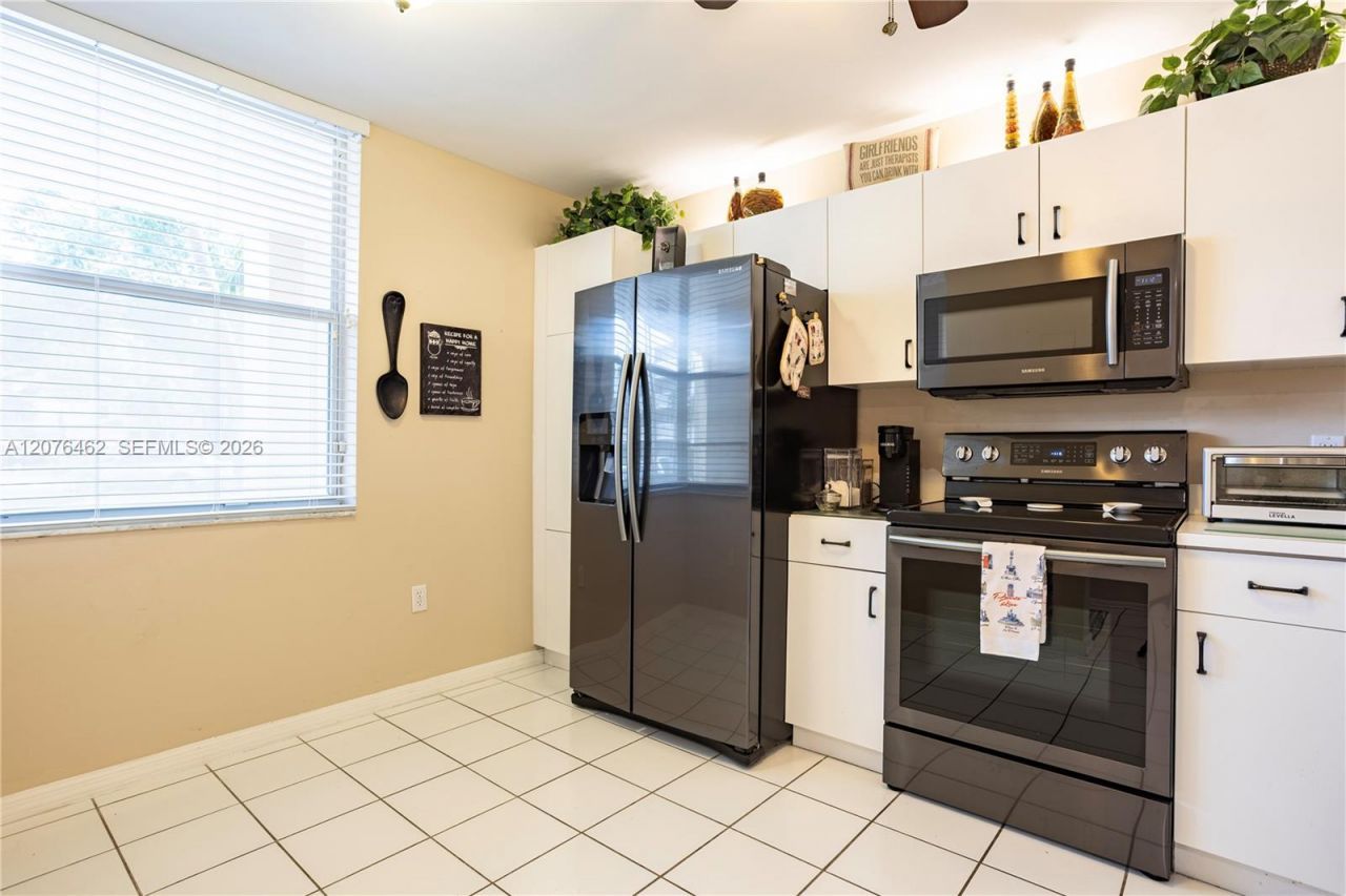 10346 NW 24th Pl, Unit 107, Sunrise, FL 33322 Photo