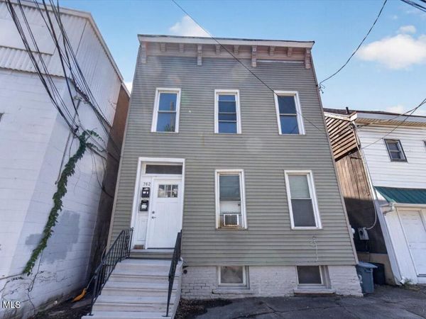 762 Clinton Avenue, Albany, NY 12206