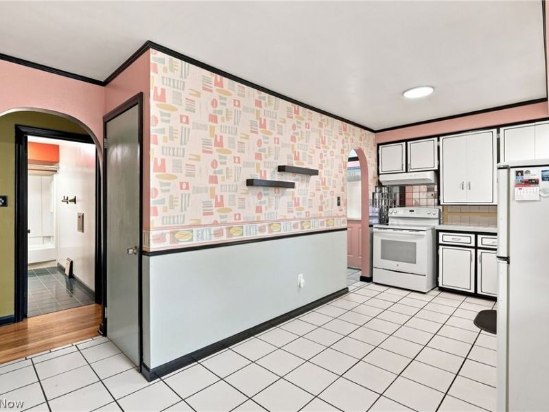 294 Oxford Avenue, Akron, OH 44310 Photo 4