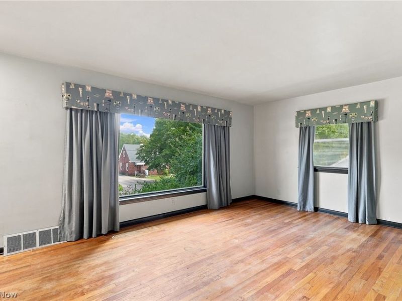 294 Oxford Avenue, Akron, OH 44310 Photo 9